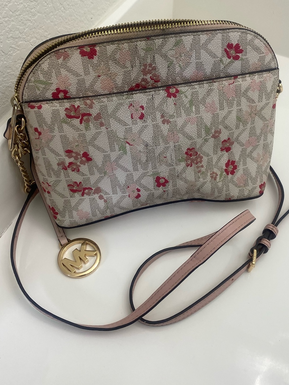 Michael Kors Sheila Tea Rose Floral Crossbody Bag Pink Beige MK Vegan